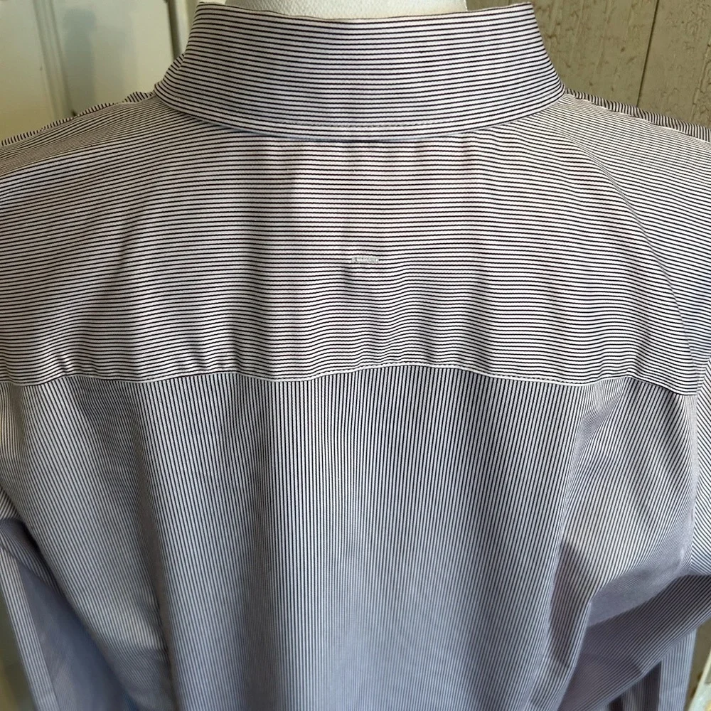 Banana Republic Tailored Fit Pinstripe Shirt - Picture 6 of 12